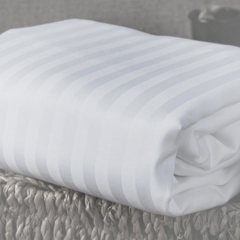 ผ้าปูที่นอนผ้าฝ้ายสีขาวบริสุทธิ์ TC300 Sateen Stripe Hotel Bed